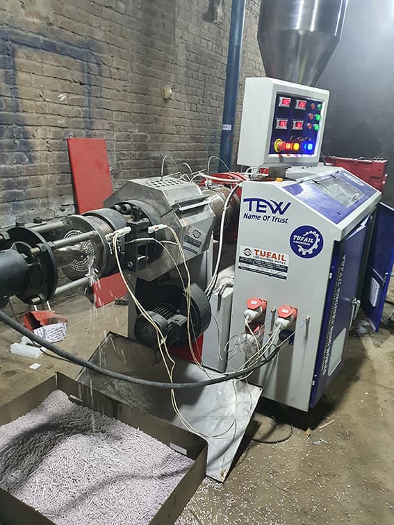 Granules Machine